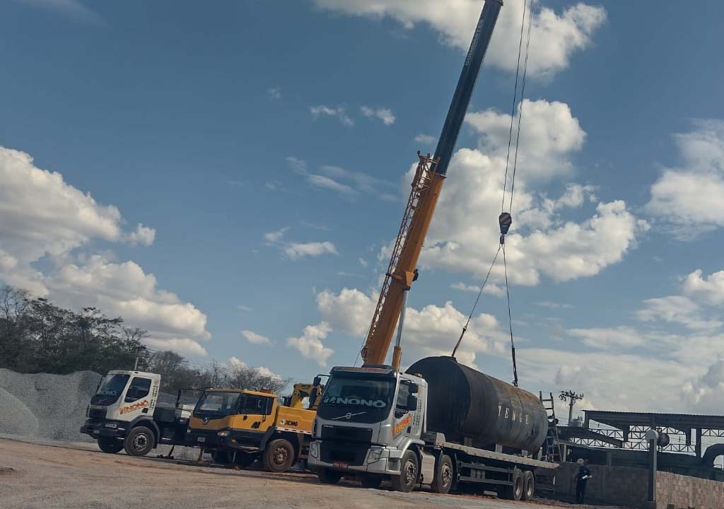 Remoção de tanque e guindalto